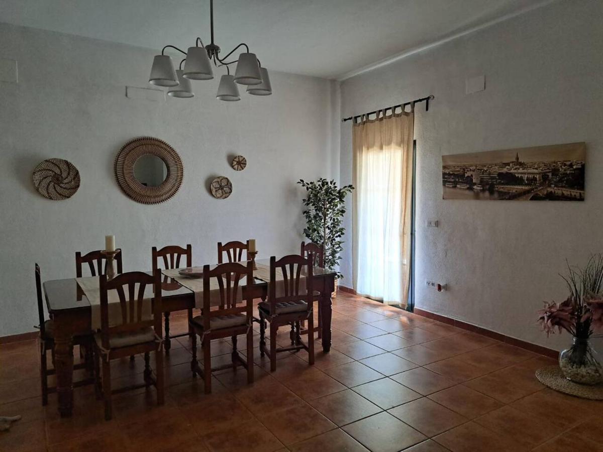 Villa Duran Esteban Cantillana Екстер'єр фото